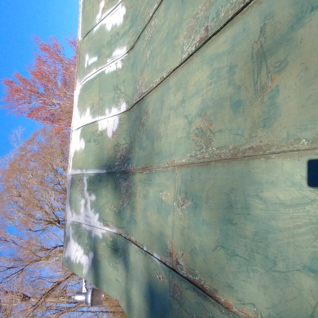 metal roof primed
