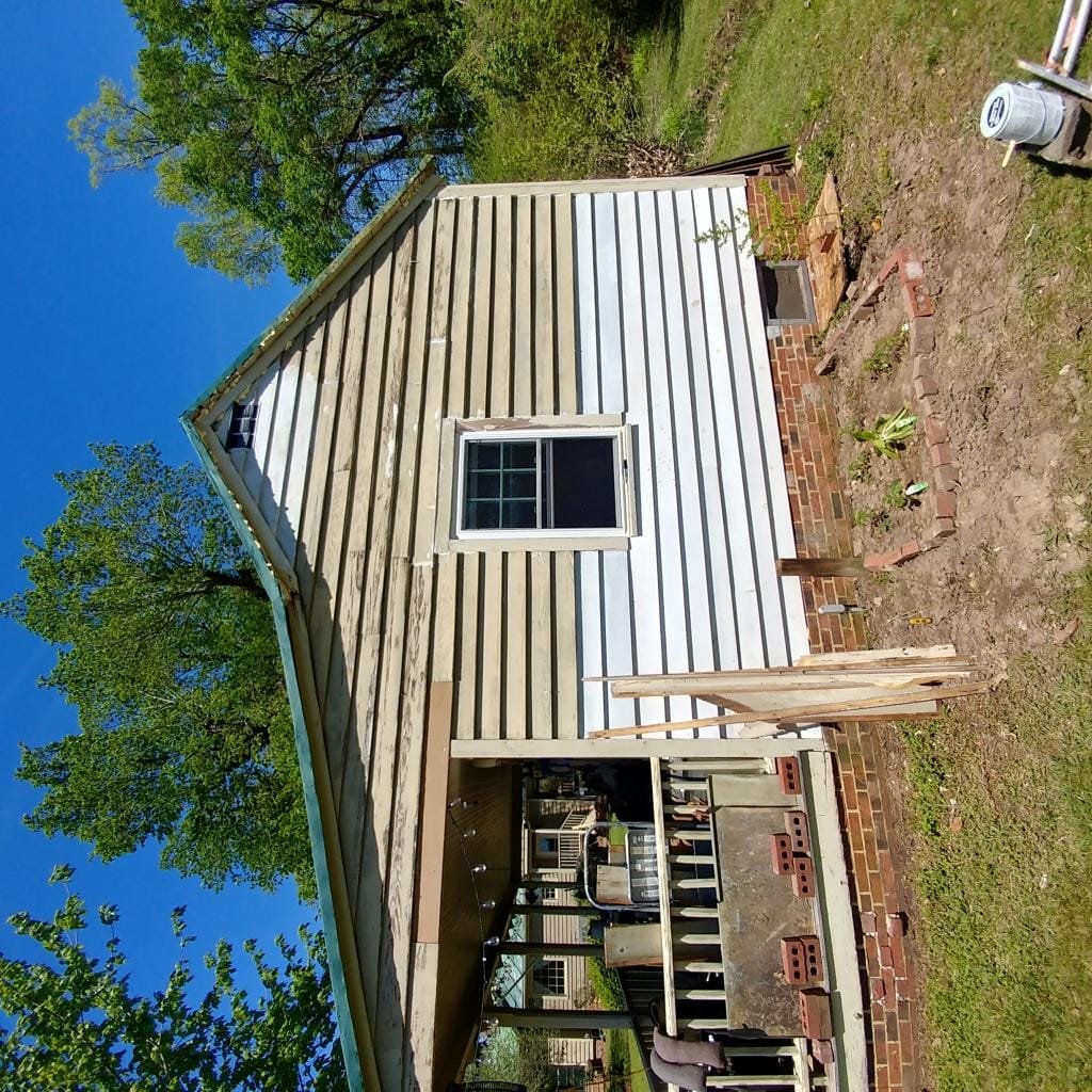 guest house siding