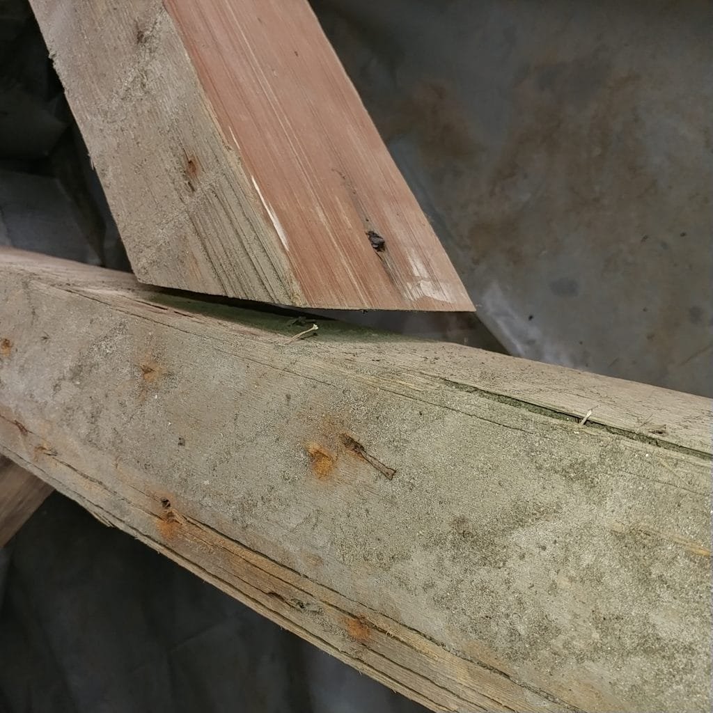 not connected beam