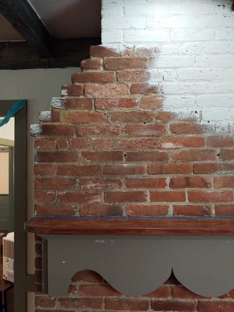den fireplace paint
