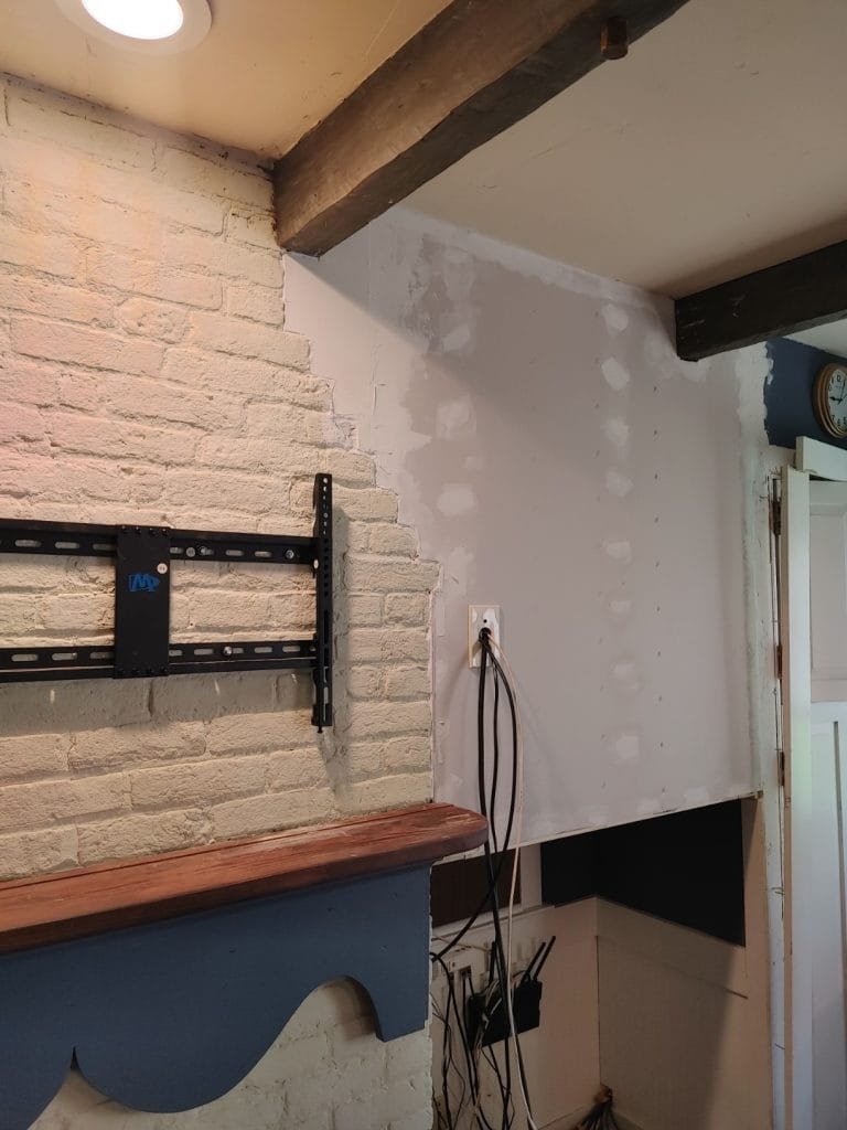 Den wall
