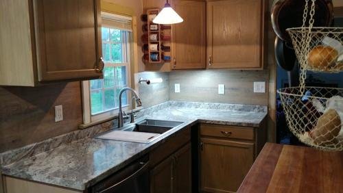 new kitchen cabinets and countertop