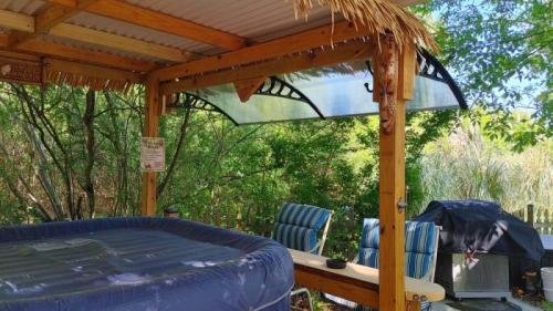 Awning cover view side